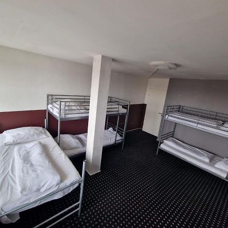 ברלין Isas Hostel מראה חיצוני תמונה