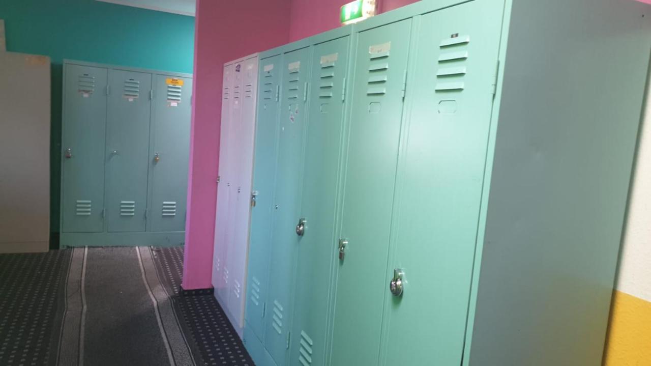 ברלין Isas Hostel מראה חיצוני תמונה